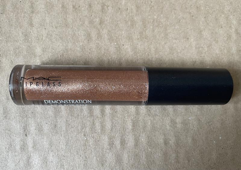 Mac lip glass блеск для губ, 301 oh baby, 3.1ml — цена 550 грн в ...