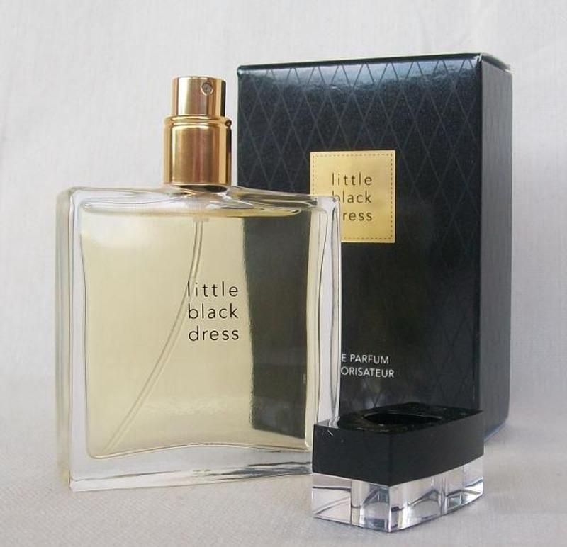 Эйвон блэк дресс. Avon little Black Dress 50 мл. Эйвон туалетная вода little Black Dress 100. Туалетная вода little Black Dress Avon. Парфюмерная вода little Black Dress 50 мл Avon.