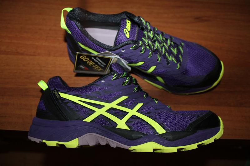 asics t6j6n