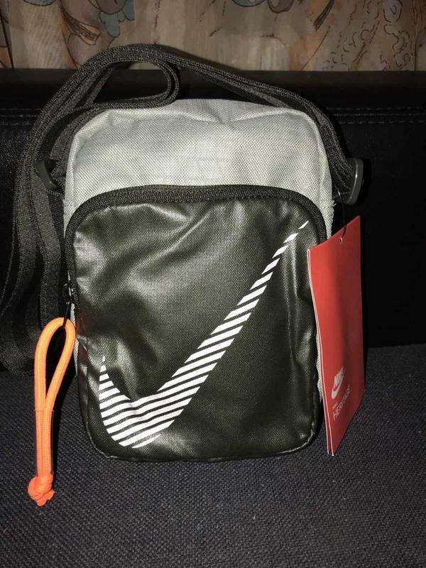 nike heritage flight bag