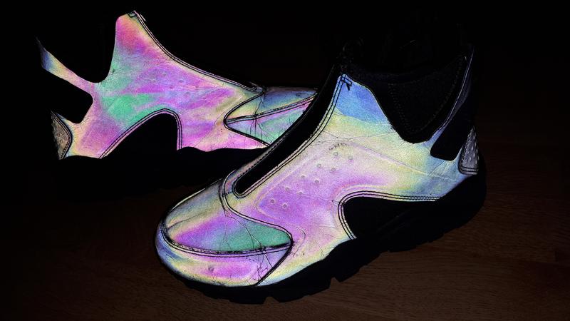huarache mid iridescent