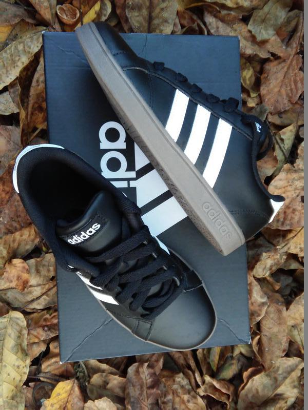 kids unisex essentials baseline shoes