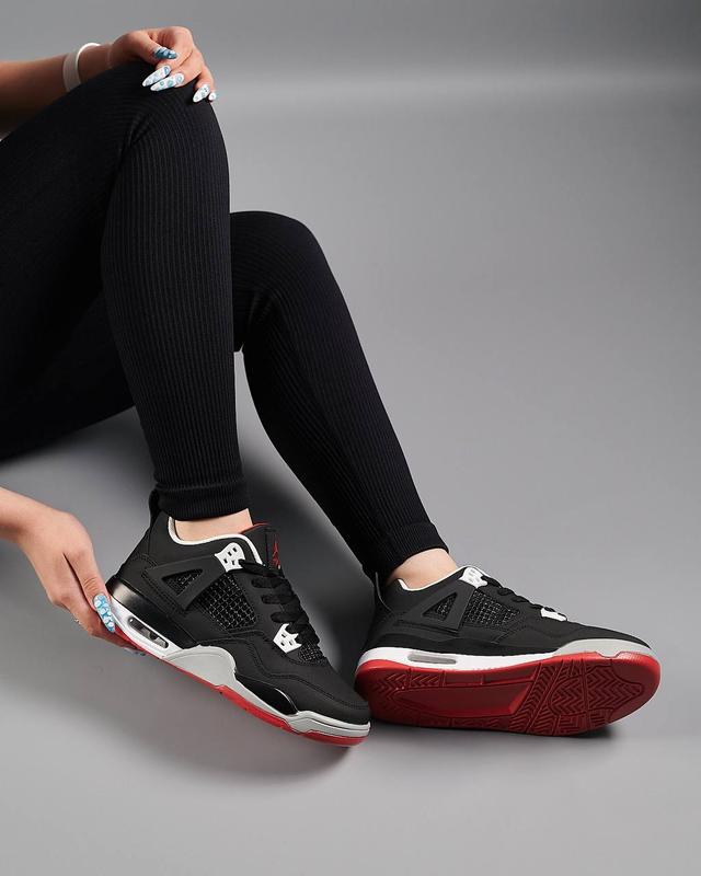 Женские кроссовки nike air jordan 4 retro найк аэр джордан 4 ретро ...