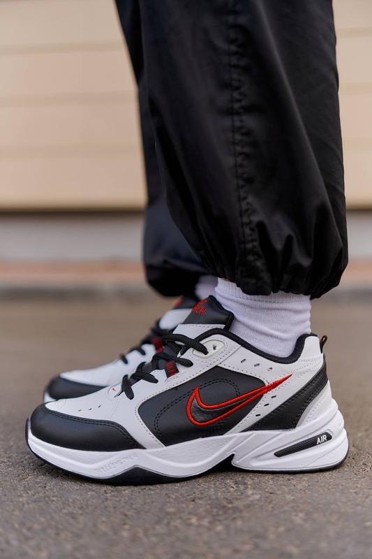 Nike air best sale monarch 36