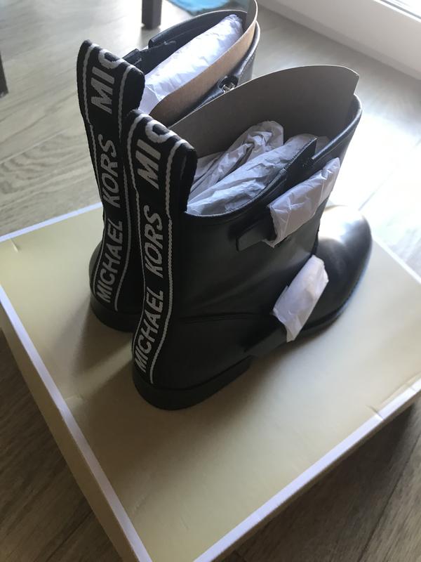 michael kors reeves bootie