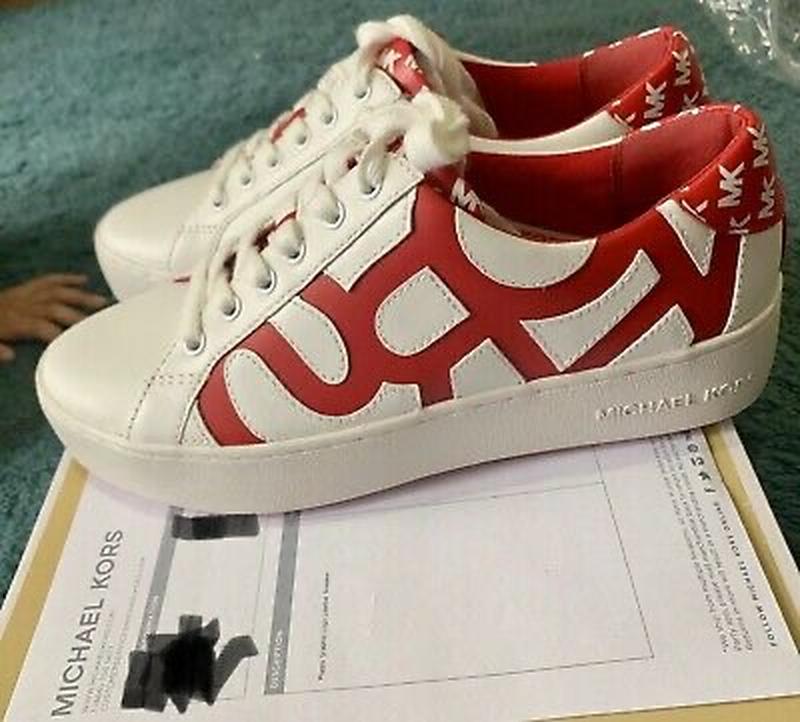 poppy graphic logo leather sneaker