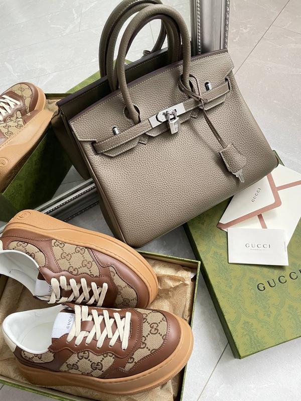 Hermès: Сумки та Взуття як Визначення Стилю