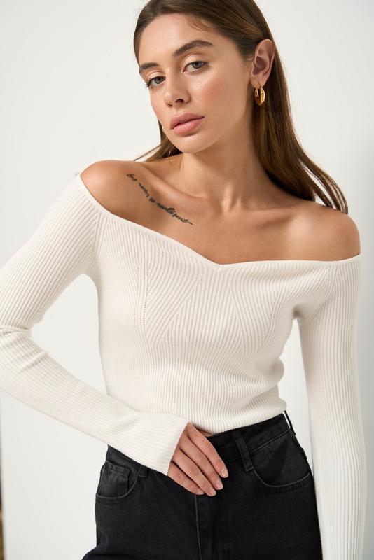 Кофта з фігурним вирізом — ціна 430 грн у каталозі Джемпери Купити ...