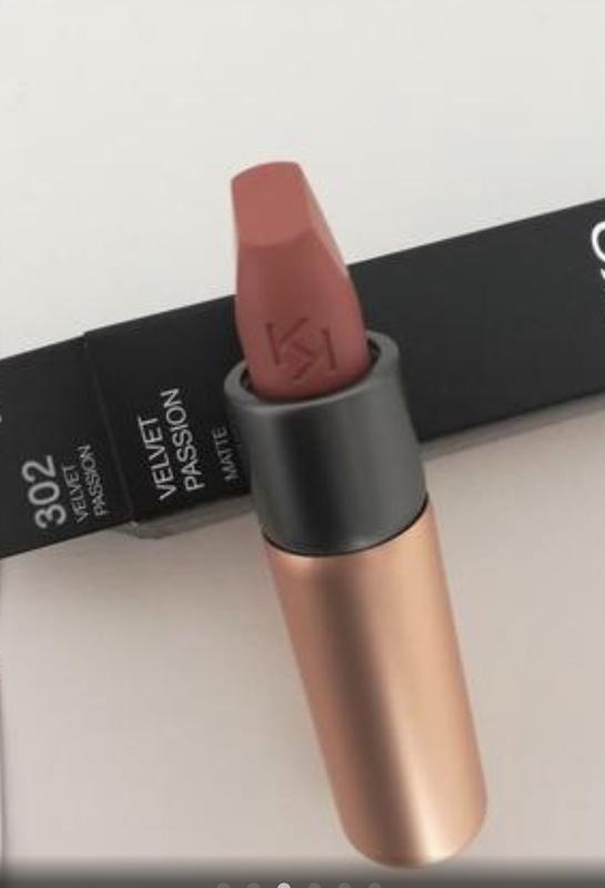Pomada Kiko Milano Velvet Passion Matte Lipstick 302 Kiko Milano Cena 180 Grn Kupit Po Dostupnoj Cene Ukraina Shafa
