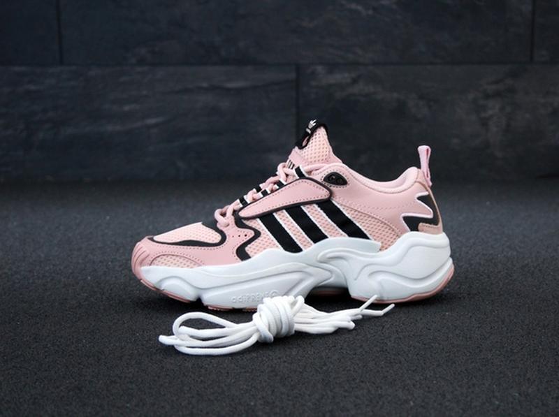 magnum runner adidas