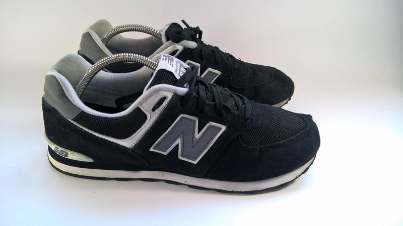 new balance 574 black reflective