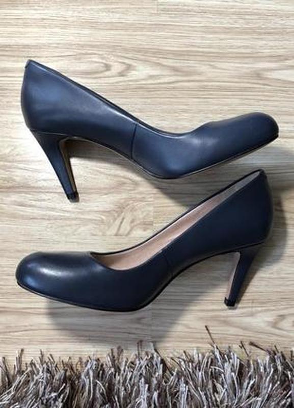 Туфли clarks womens carlita cove navy leather — цена 600 грн в каталоге Туфли ✓ Купить женские вещи по цене на Шафе | Украина #31730004