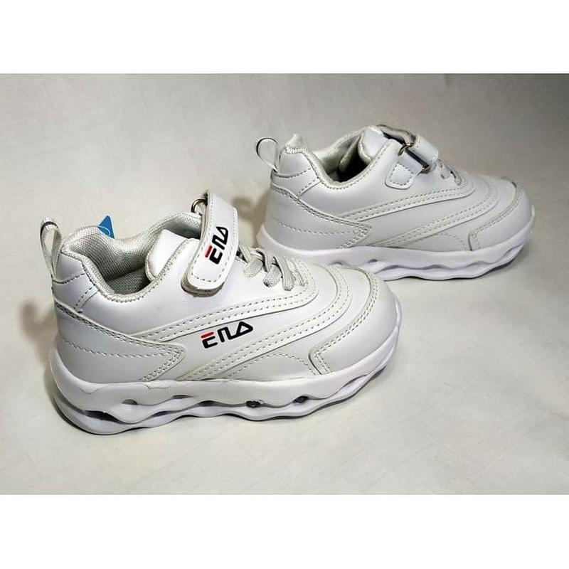 fila replika