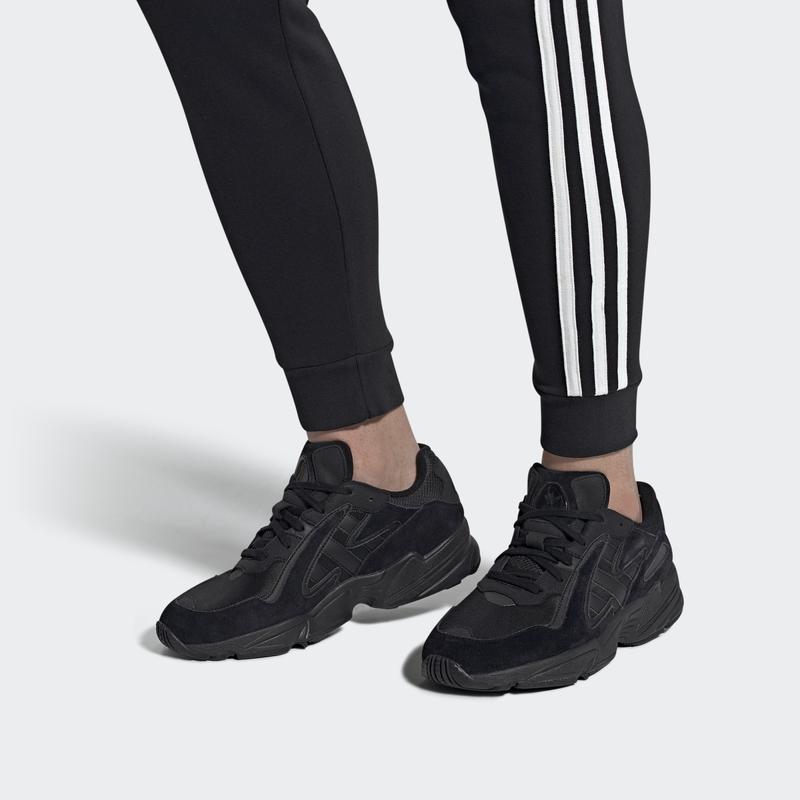 Кроссовки adidas yung-96 chasm ee7239 — цена 3300 грн в каталоге Кроссовки  ✓ Купить мужские вещи по доступной цене на Шафе | Украина #32078541