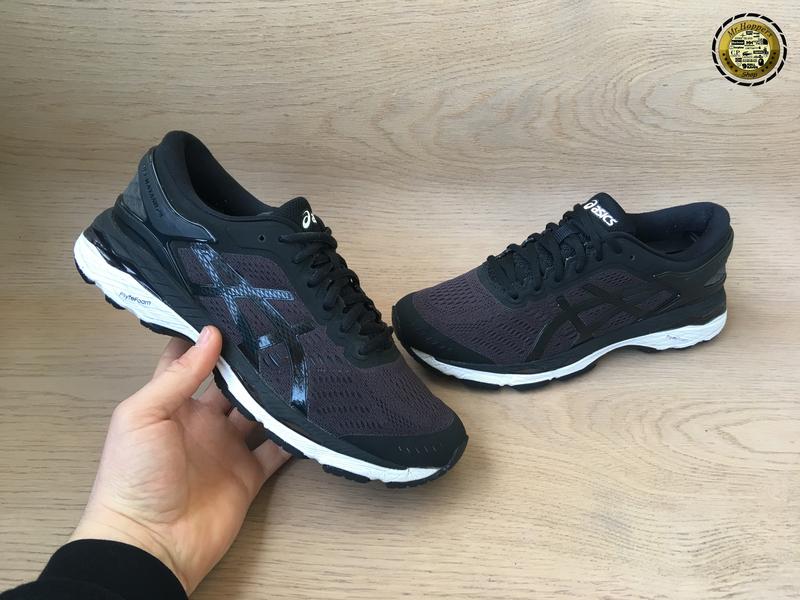 asics kayano 39