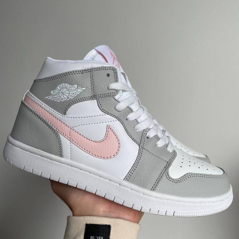 Custom retro jordans hot sale