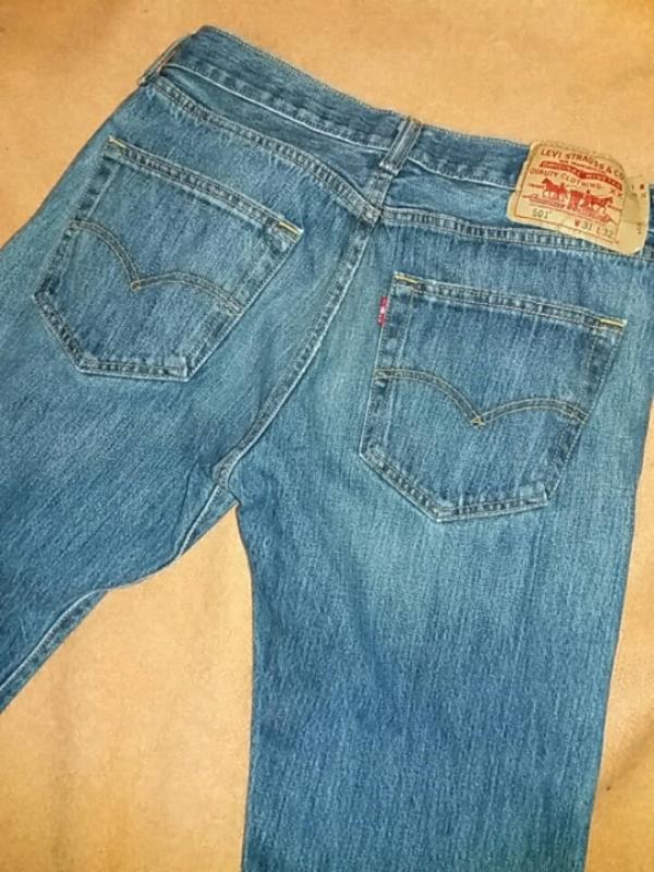 levis 501 cena