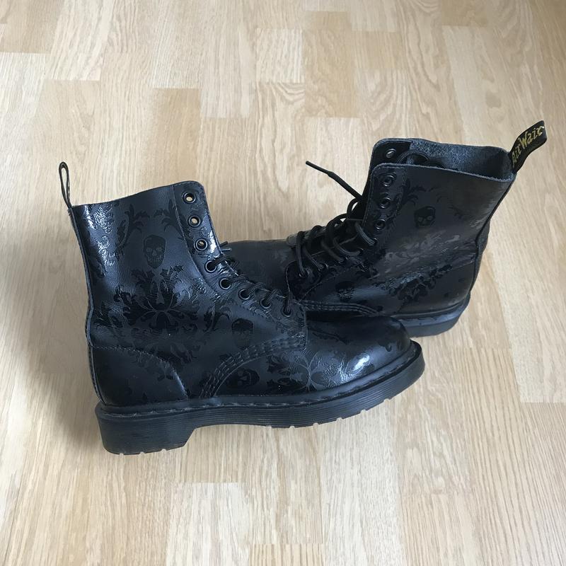dr martens cassidy
