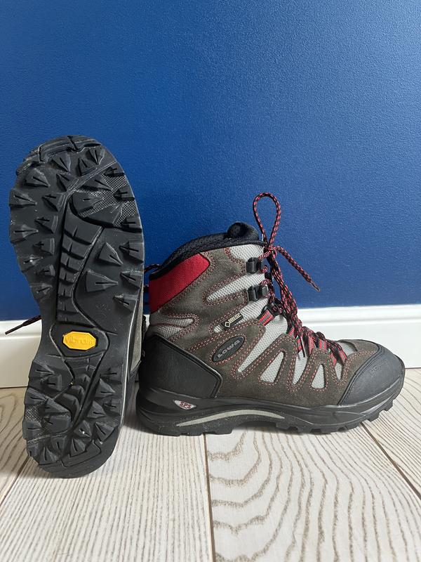Lowa khumbu deals tc gtx