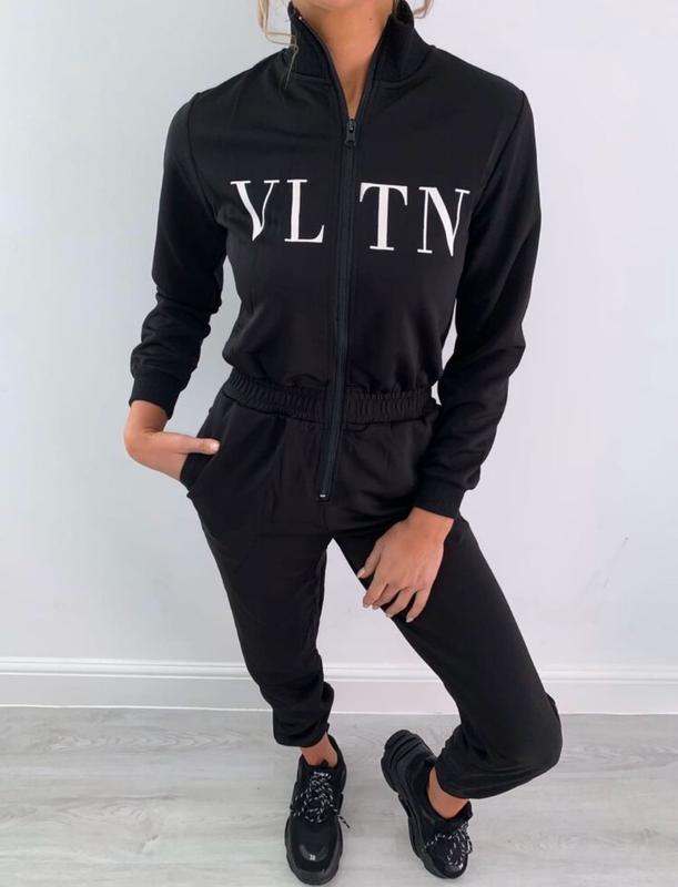 Спортивный костюм Valentino женские VLTN