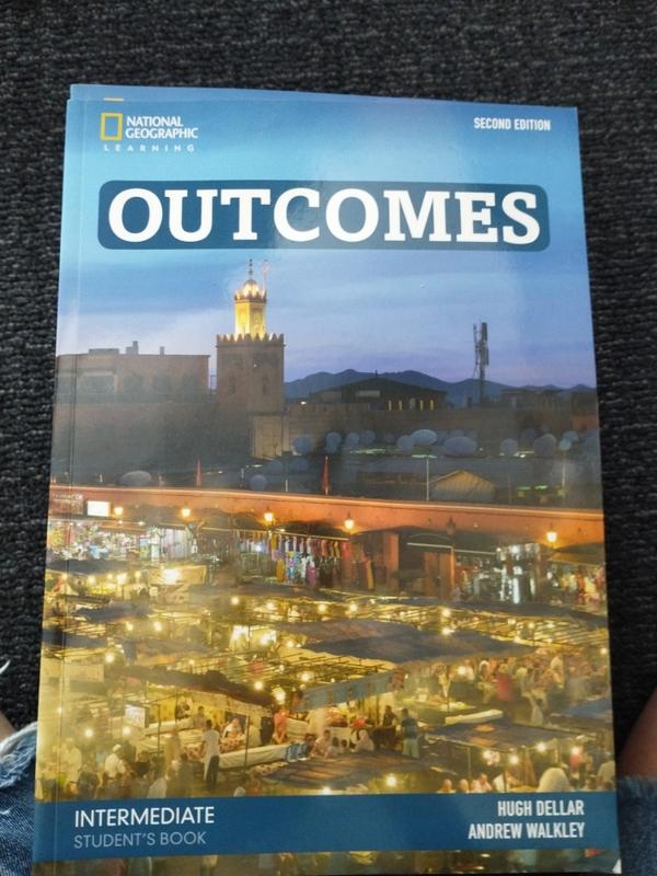 Підручник outcomes intermediate students book — цена 300 грн в каталоге ...
