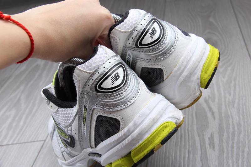 new balance 563