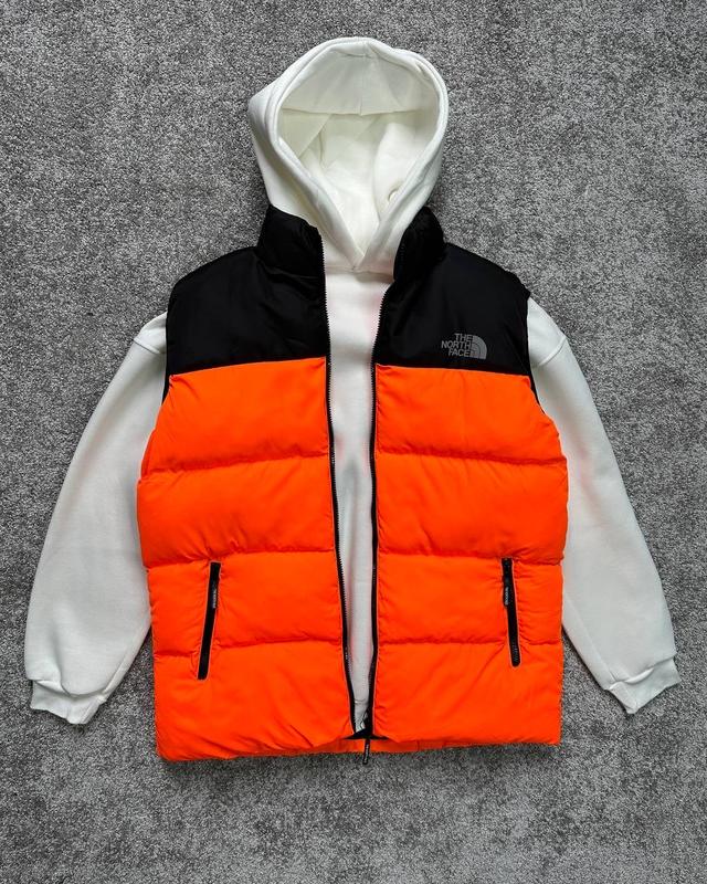 Трендова якісна жилетка тнф tnf the north face брендова безрукавка ...