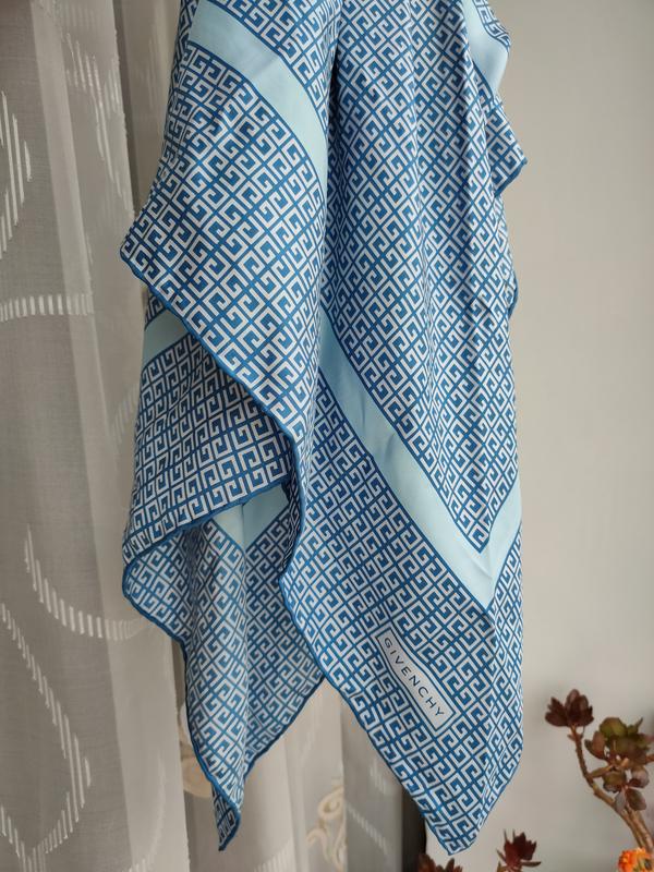 givenchy monogram silk scarf 2900 Givenchy will be live streaming its spring