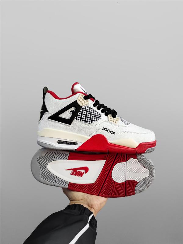 Стильні ядові кросівки nike air jordan 4 retro — ціна 2700 грн у ...