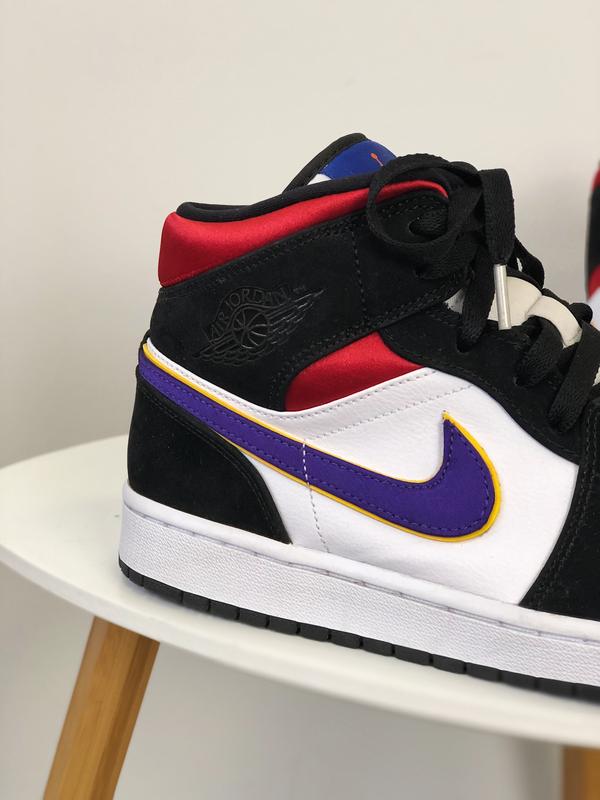 Krosivki Nike Air Jordan 1 Mid Se Top 3 Lakers Kupit Po Dostupnoj Cene V Kieve I Ukraine Shafa Ua