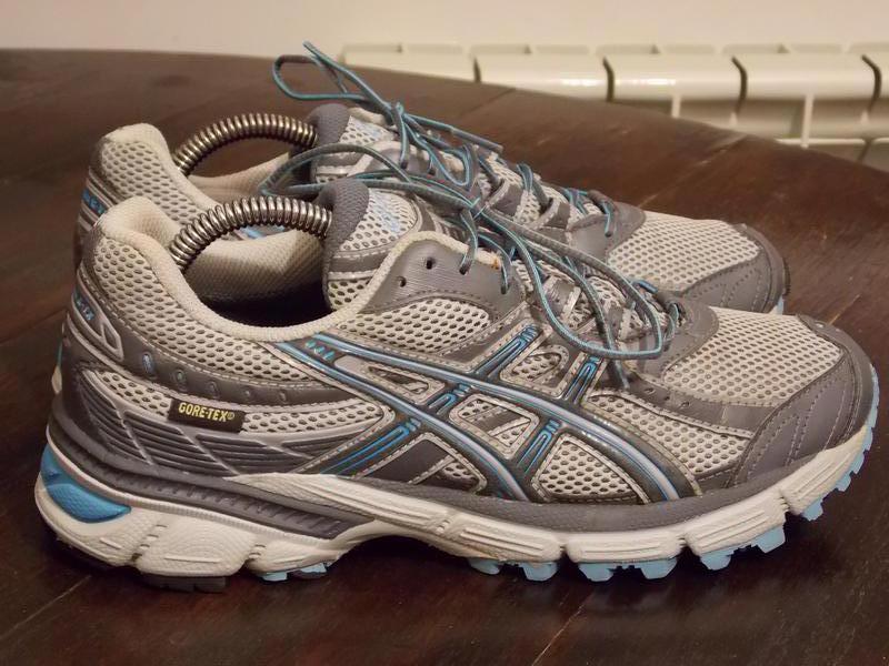 asics gel moriko