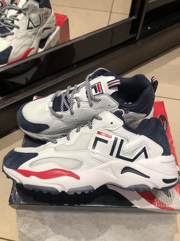 fila ray tracer graphic sneakers. 4200 33013471