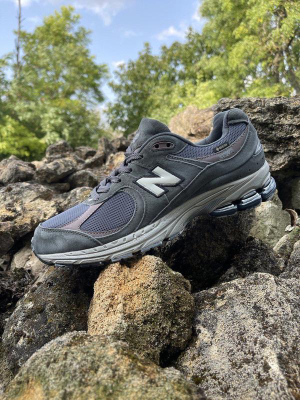 new balance 2002r bs 2650 New Balance 373 V2
