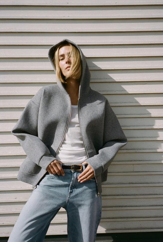 Теплая кофта бомпер зепка zara — цена 2199 грн в каталоге Куртки Купить ...