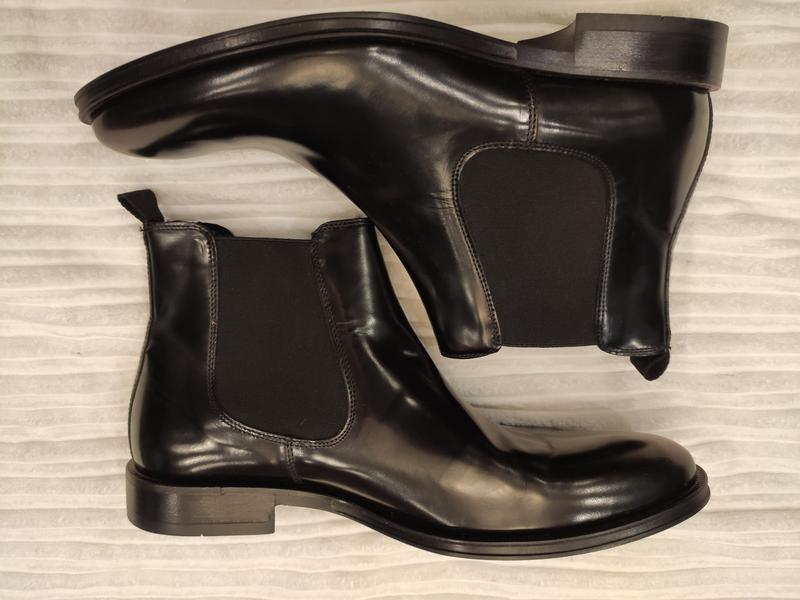 zign chelsea boots