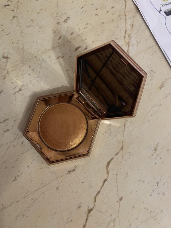 Хайлайтер fenty beauty — цена 825 грн в каталоге Хайлайтеры Купить ...