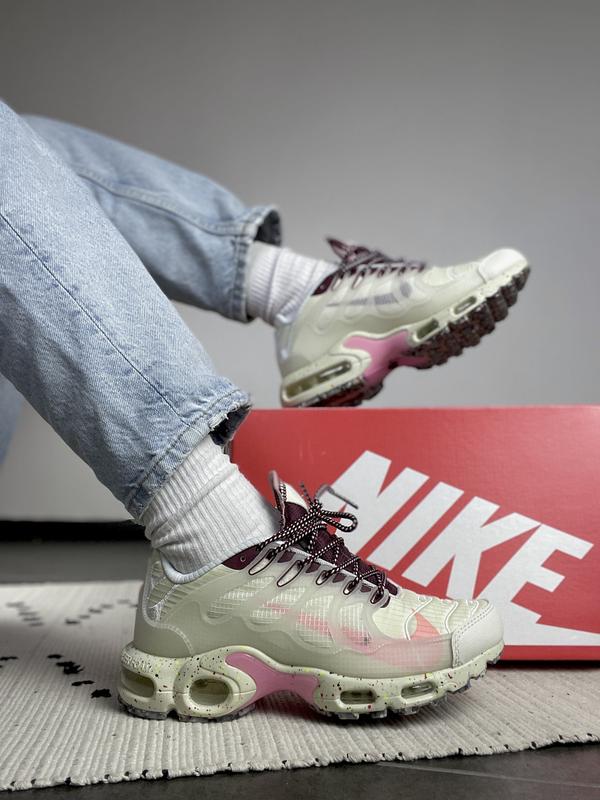 Nike air max plus pearl pink online