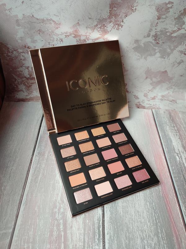 Iconic london day to stay eyeshadow palette deals
