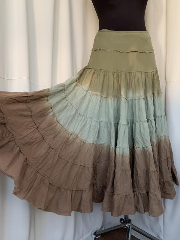 Платье мини с открытой спиной юбка ярусы