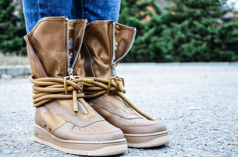 Special field nike hotsell air force 1