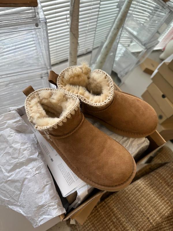 Ugg cena 2024