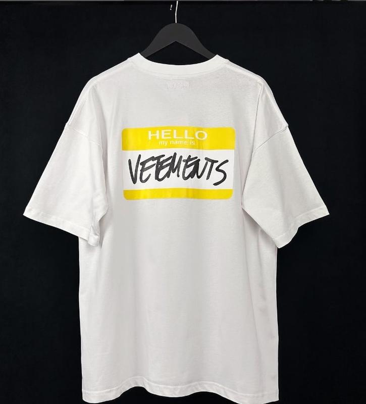 Vetements hello футболка sticker — ціна 1784 грн у каталозі Футболки ...