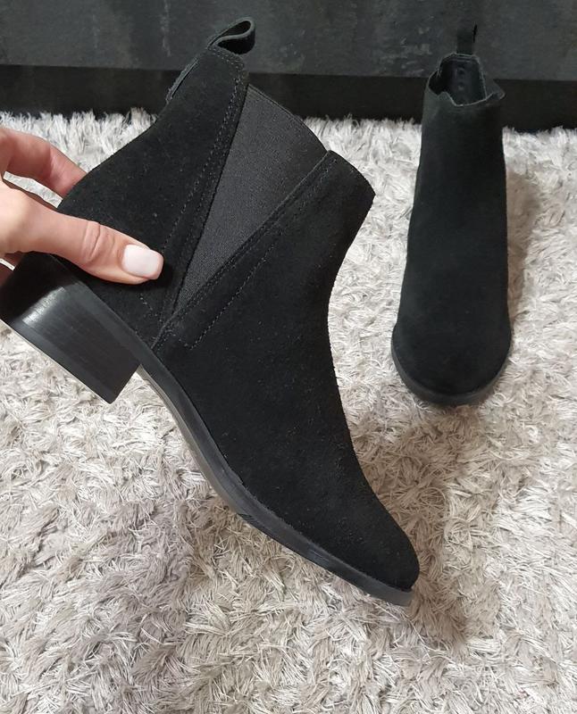 Boots kolya deals minelli