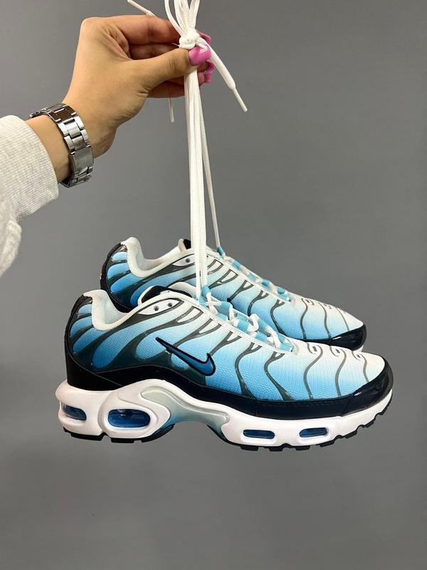 Nike tns hotsell light blue