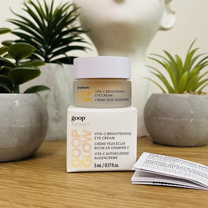 Оригинальный крем для век глаз goop beauty vitac brightening eye cream