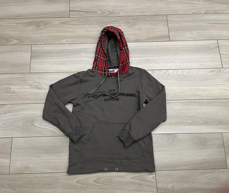 supreme x comme des garcons 700 137165535