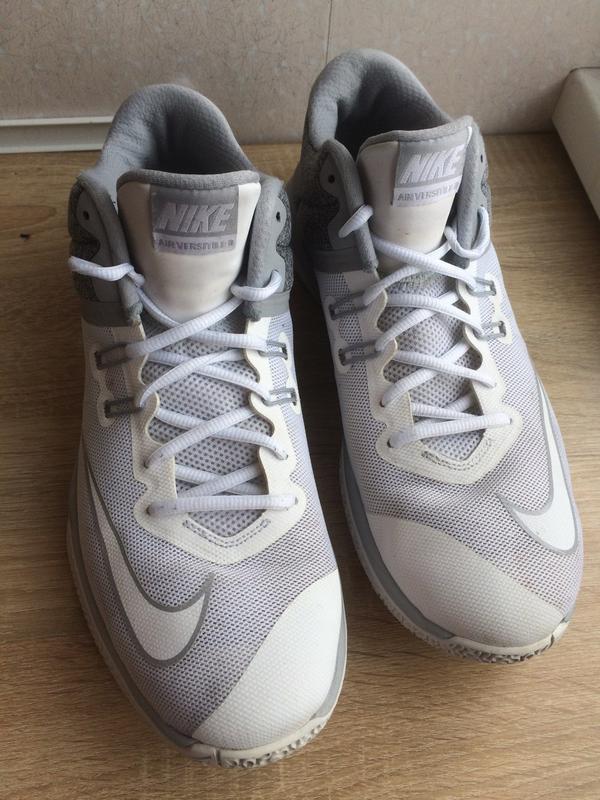 Nike nike sale air versitile ii