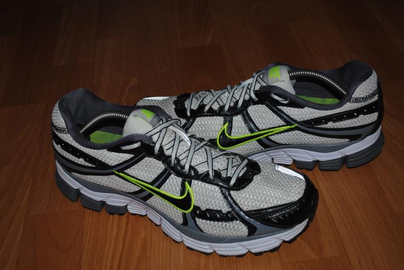 nike pegasus 25