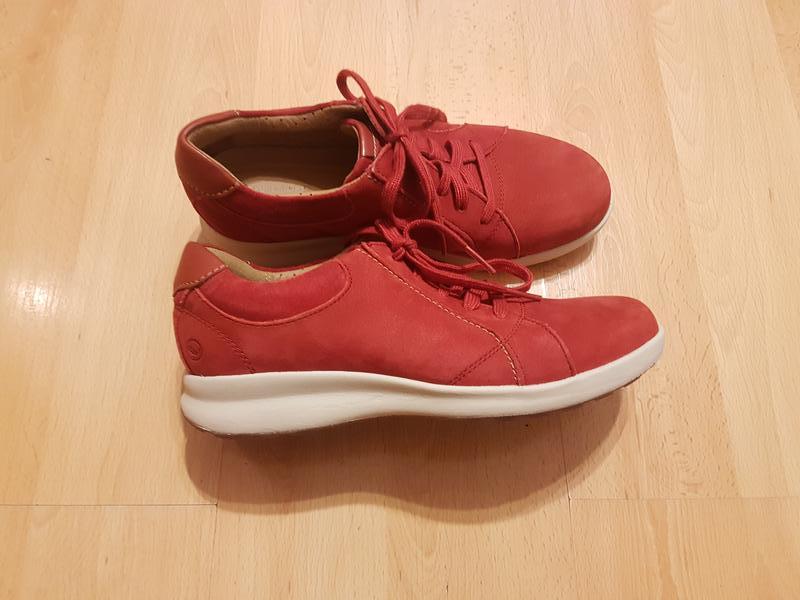 clarks un adorn lace red 1300