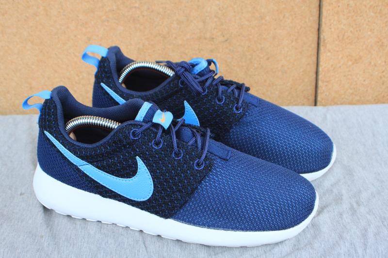nike roshe run gs